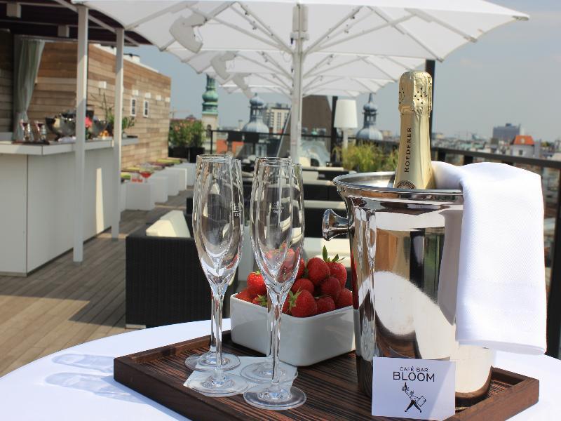 Hotel Lamee Wien Ngoại thất bức ảnh The rooftop bar