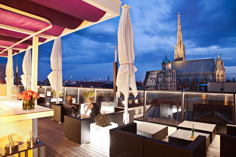 Hotel Lamee Wien Ngoại thất bức ảnh The rooftop bar